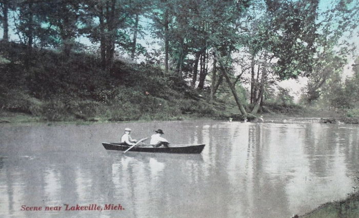 Lakeville - Old Postcard (newer photo)